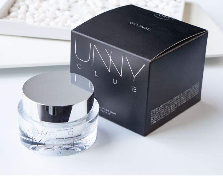 韩国白雪公主素颜霜林允,十款平价好用的素颜霜自带亮片