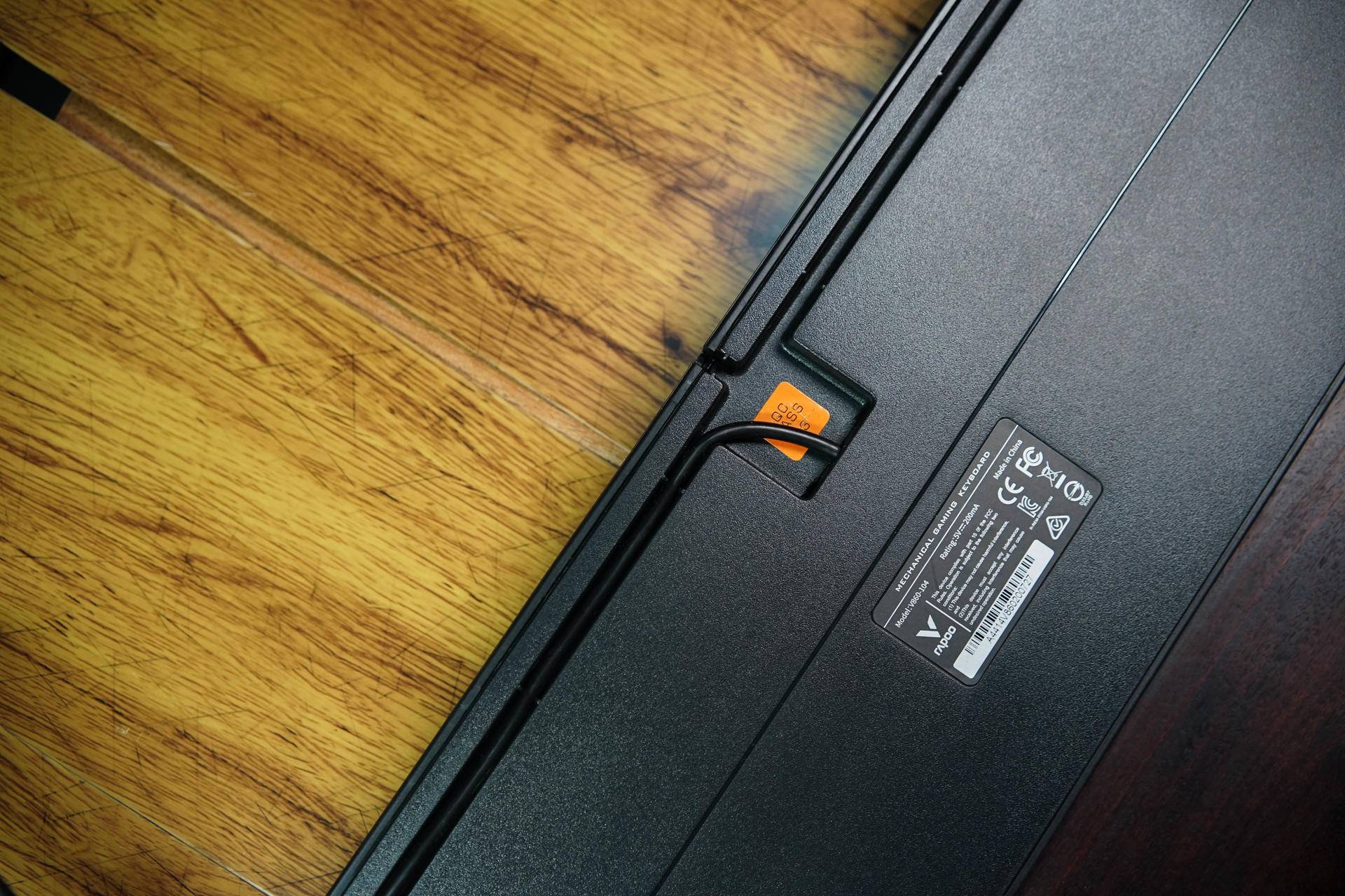 雷柏v860和达尔优a87哪个好用,性价比键盘茶轴推荐