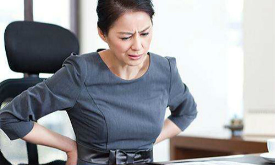 脊柱炎引起的腰痛怎么治疗,早晨起床腰疼活动一会好多了