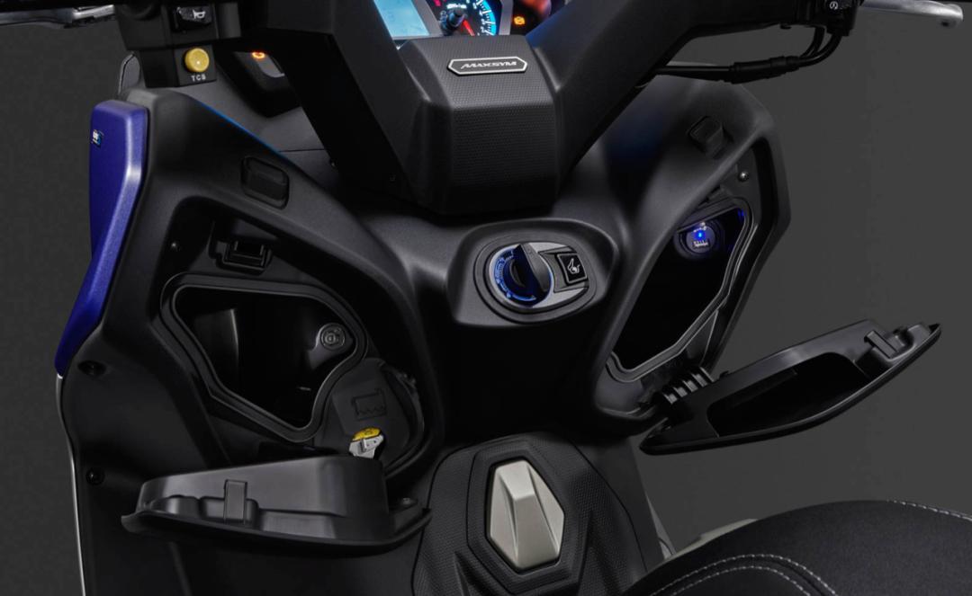 三阳400cc大踏板maxsym400i,三阳maxsym500摩托车