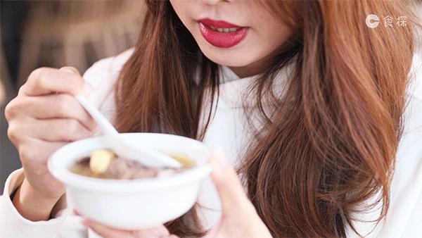 这家牛肉火锅好吃又实惠,一家值得品尝的牛肉火锅店