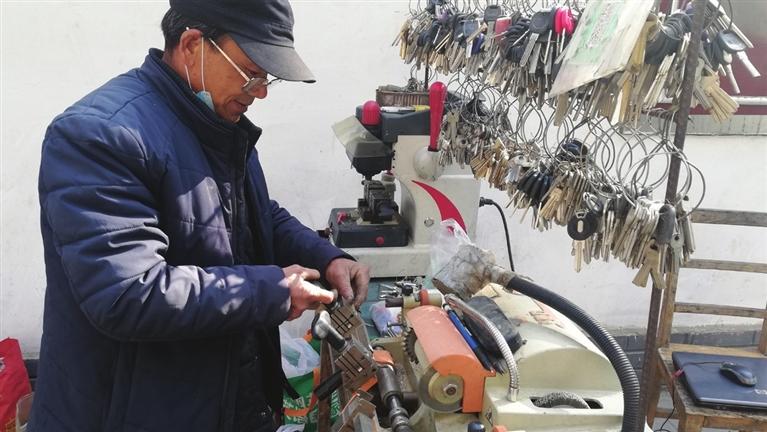 便民摊点,开放路边的便民摊