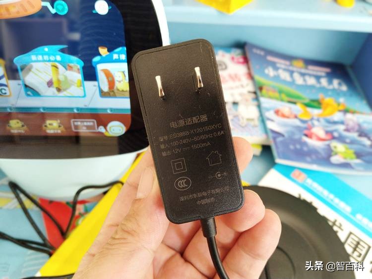 ai早教学习机器人哪个好用,聪聪ai陪伴教育机器人