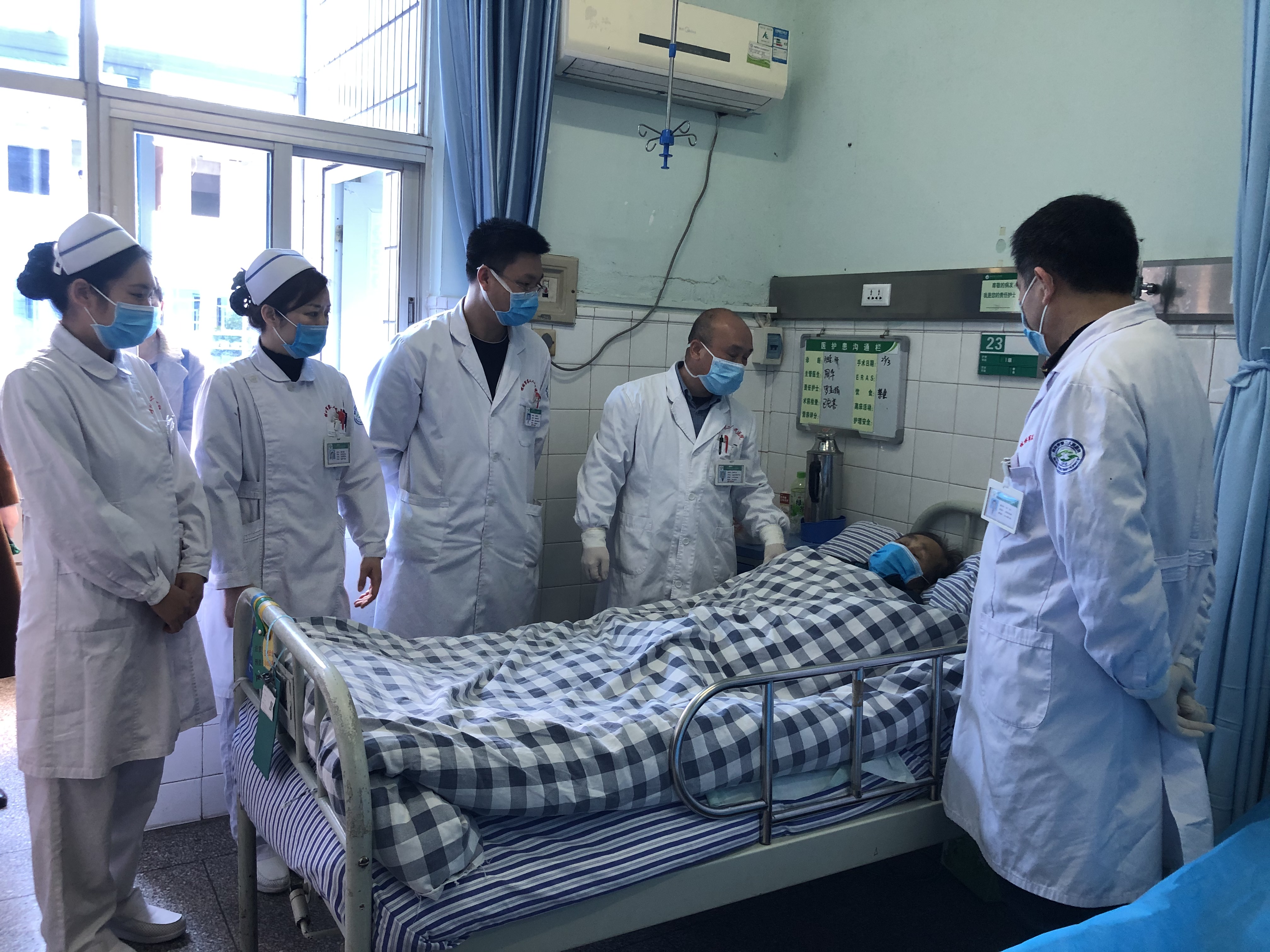 体内取出12800结石,成都五医院肾结石微创取石