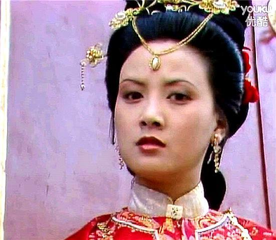 红楼梦贾珍和尤氏划拳,红楼梦尤氏的评价