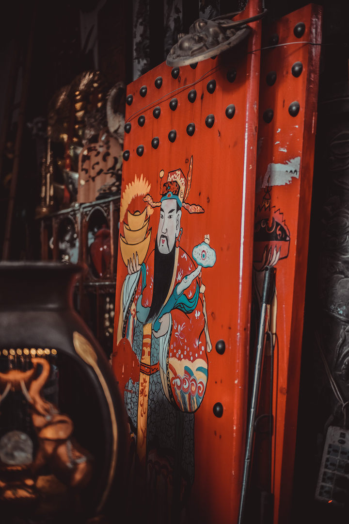 亮佳鸿华二手市场属于成都哪个区,亮佳鸿华二手市场在三环路外吗