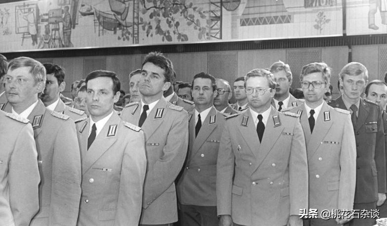 曾经强悍的东德人民军,1946年东德人民军