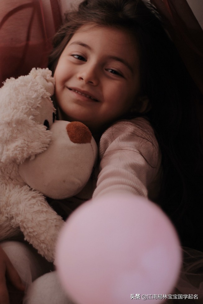 唐诗三百首女孩取名,唐诗名句女孩名字