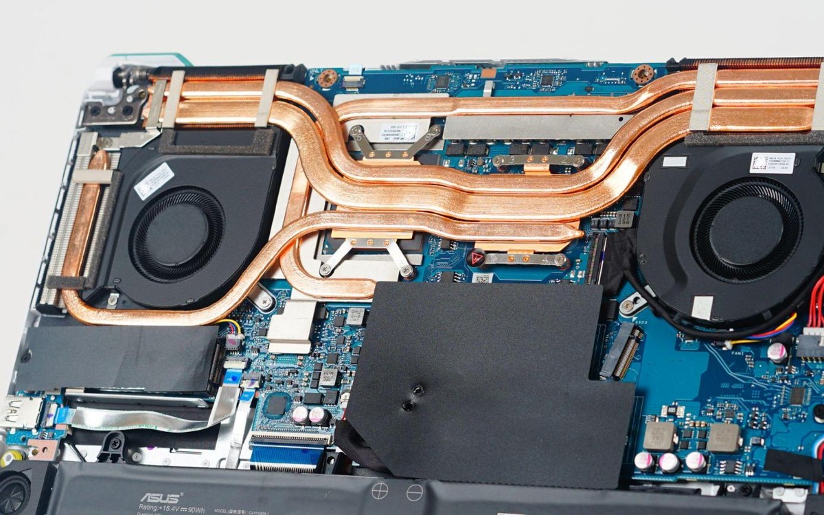 性能怪兽,5900HX+RTX3070,2.5K屏幕,华硕进阶版天选2笔电测评