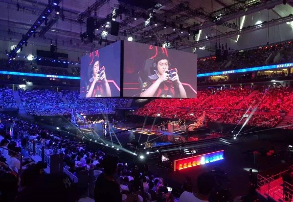 如果吃鸡也打不赢「王者荣耀」，那下一款全民游戏会在哪？