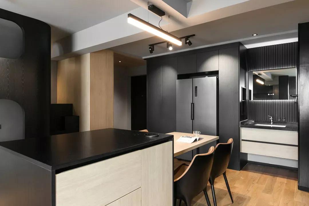 上海65平的小家,上海65平小户型两室一厅住四口人