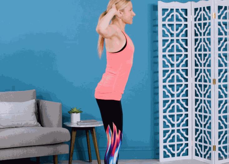 10个强壮胸部和背部的锻炼动作,如何锻炼肩部和胸部肌肉