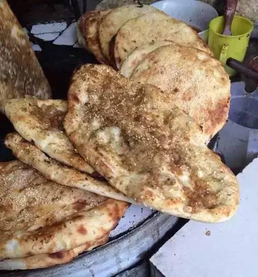 那些不肯去汉阳的，告诉你们！太没口福了！不服来战