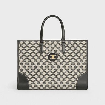 倪妮和lisa,倪妮同款圣罗兰双肩包