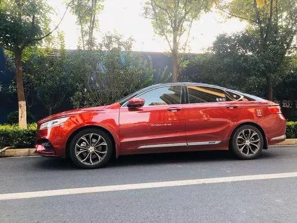 皇冠经典老车油耗多少正常,老皇冠油耗