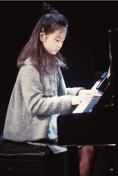 森碟和多多是好朋友吗,多多和森碟什么关系