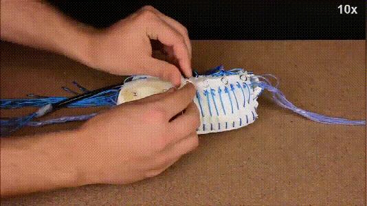 用橡皮泥做小型的机器人,怎么用橡皮泥做战斗机器人