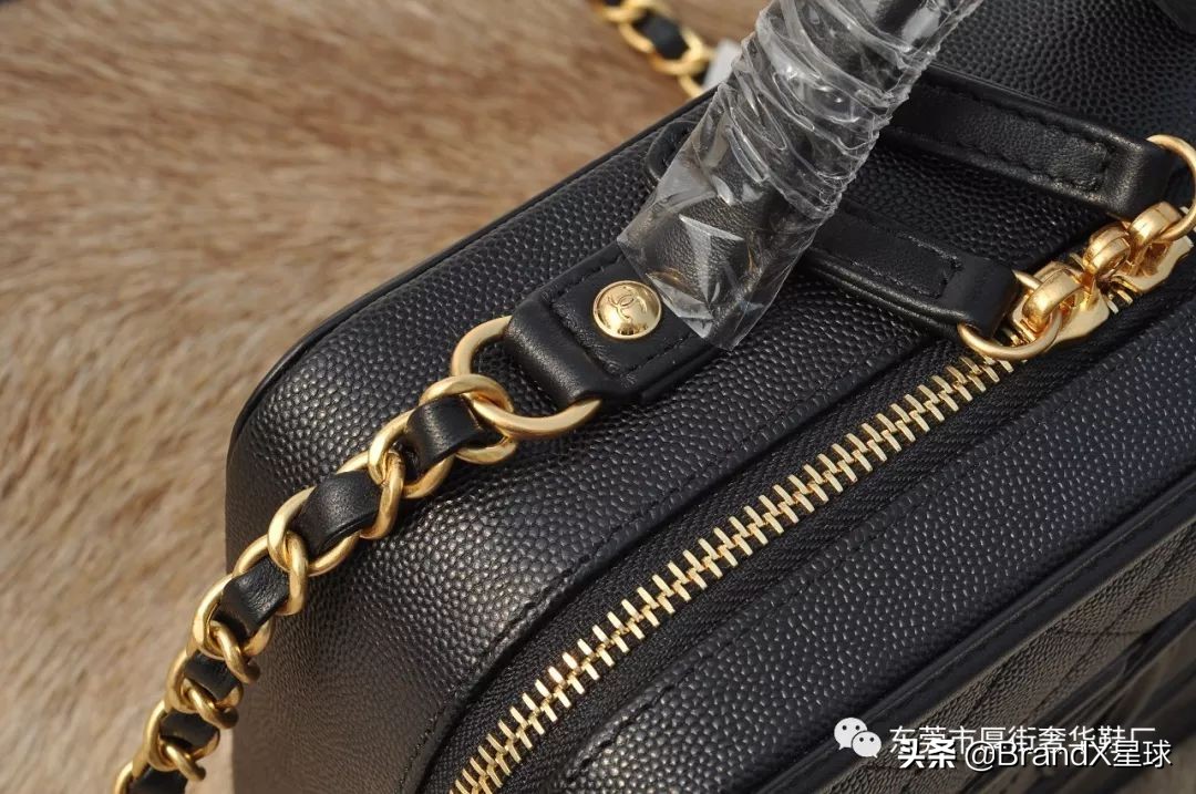 chanel香奈儿怎么辨别真伪,香奈儿19bag肉眼能看出真假吗