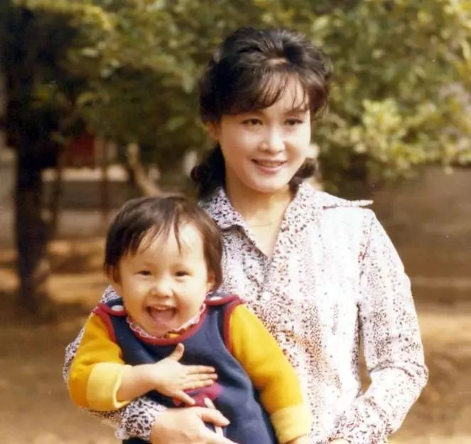 回忆李谷一的一生,李谷一最难忘的一句话