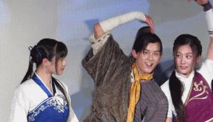 把polo衫弄宽松,男士polo衫短袖最时髦