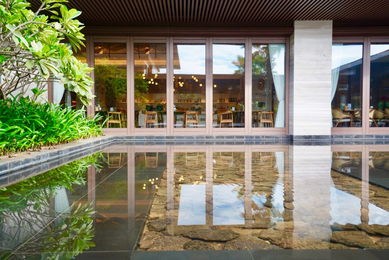 国庆三亚网红经济型酒店推荐,三亚最值得期待的度假酒店体验