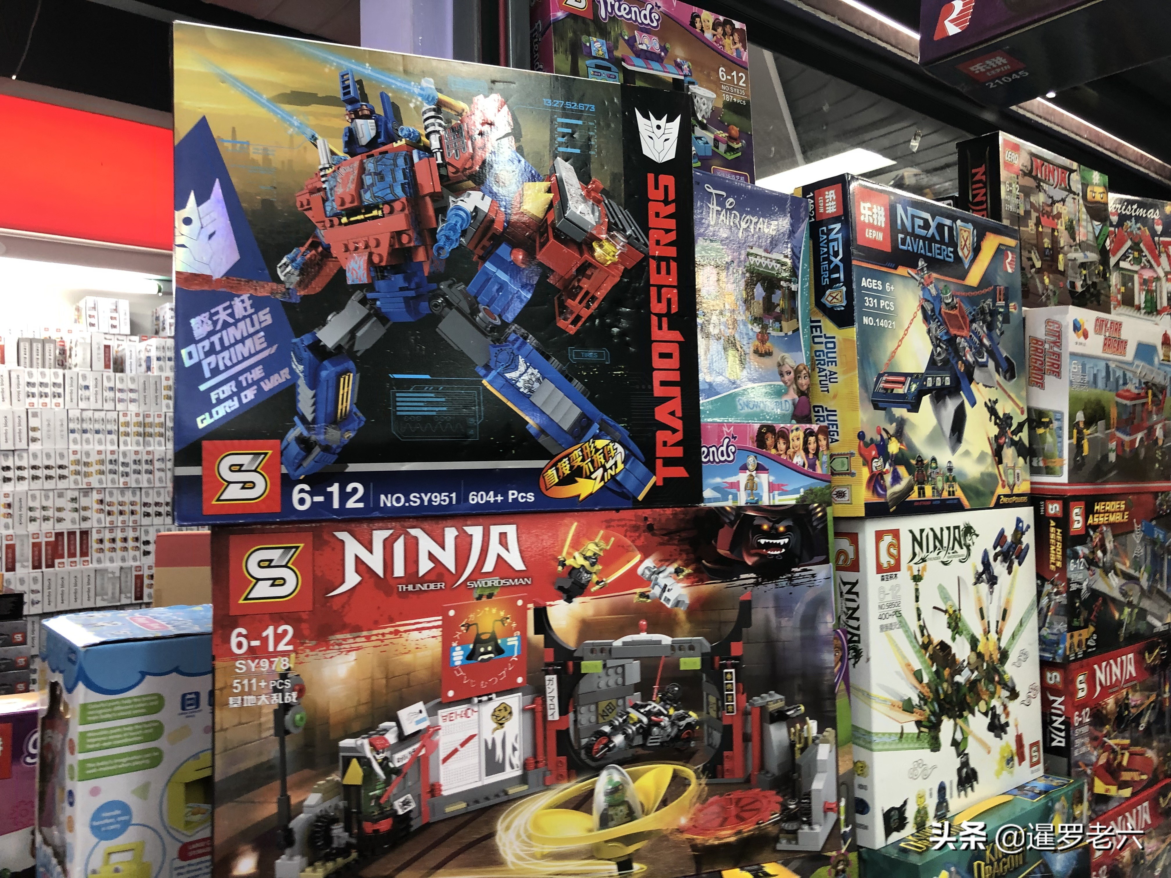 给动漫游戏玩具迷推荐一个好地方！去曼谷旅游一定要去这里逛逛！