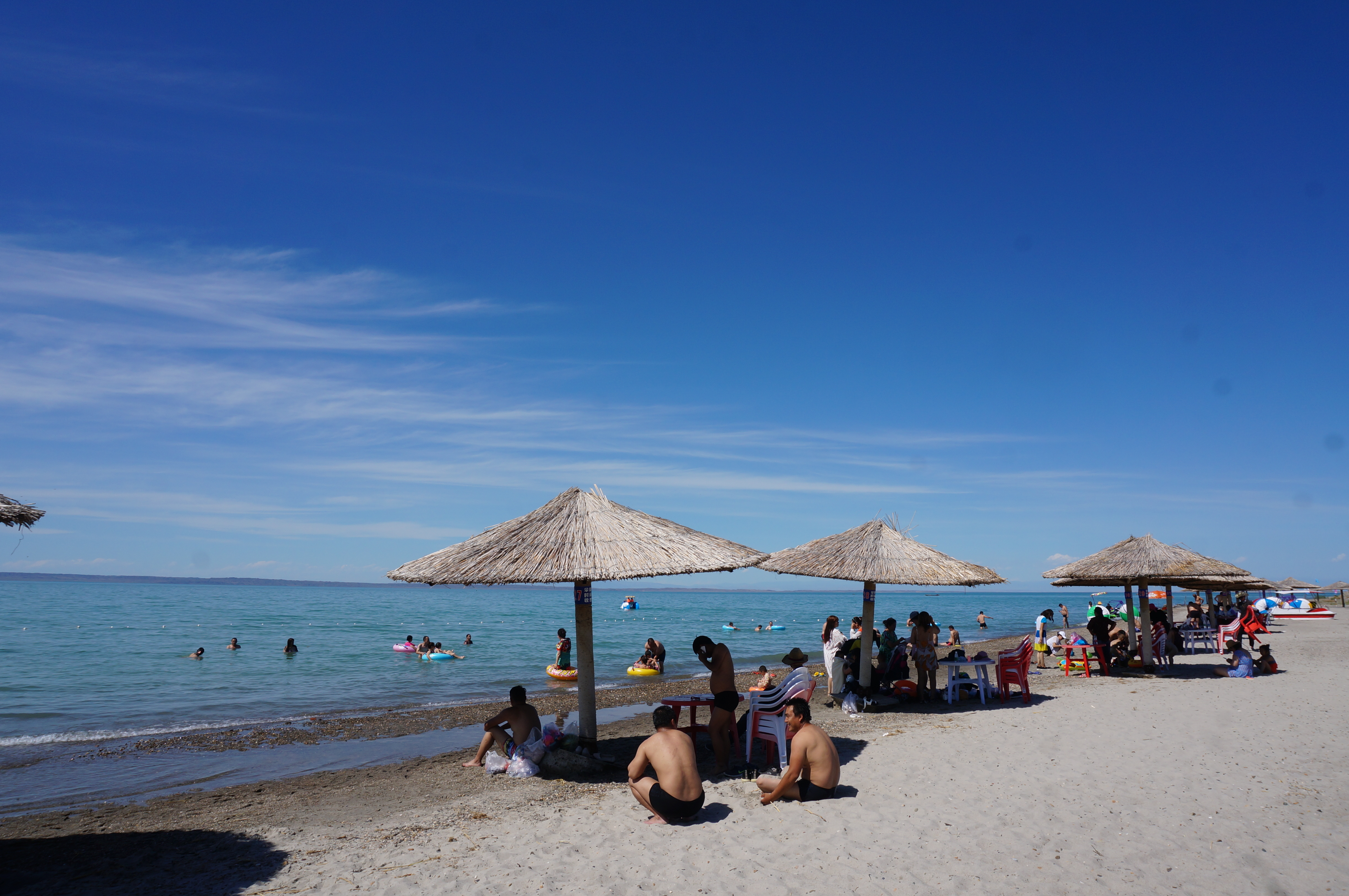 最新自驾出疆路线攻略,湖北出发新疆自驾游最佳路线寒假