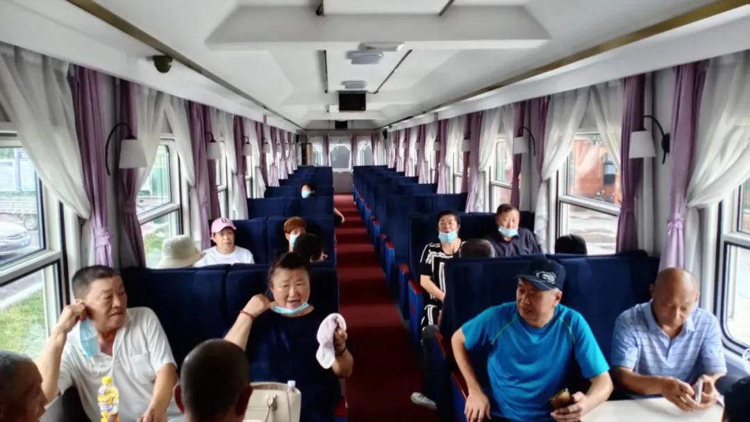 伊春旅游车,伊春旅游小火车怎么坐