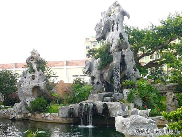 庭院鱼池假山怎么做好看,200平方新中式庭院鱼池假山设计