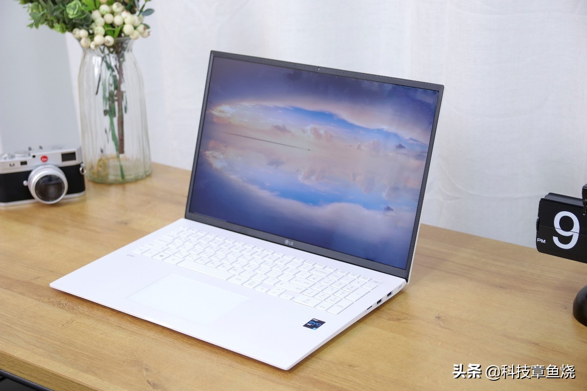 lggram值得购买吗,轻薄本真的很不好吗