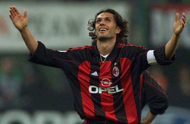 90年代足坛群星璀璨,齐达内和罗纳尔多谁更伟大