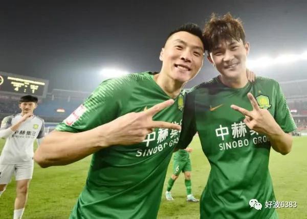 中超外援嘲讽被铲,中超球员对骂