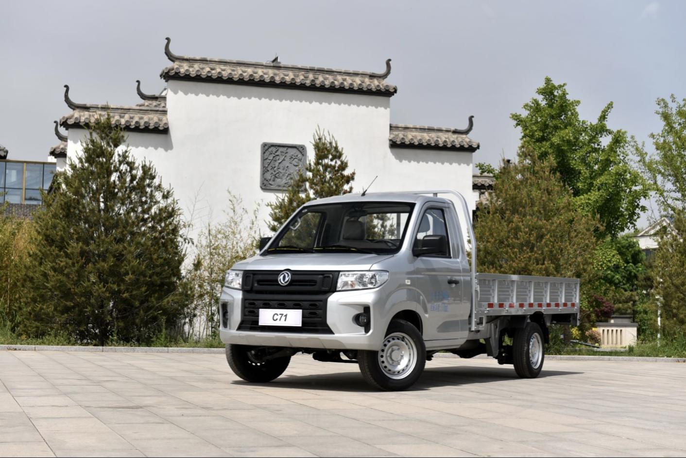 东风小康c71多大马力,东风小康c71和d71哪个好