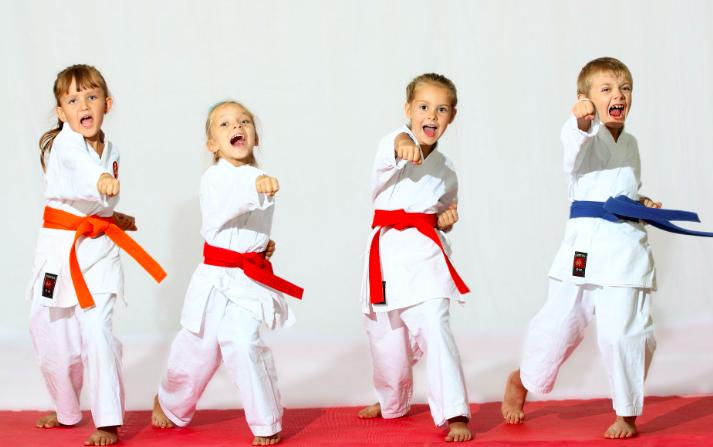 孩子学习跆拳道几年最大的收获,小朋友学了一年跆拳道