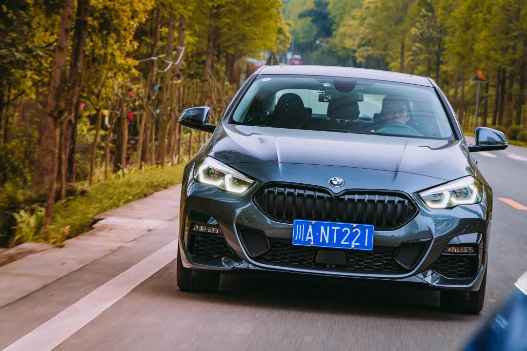 试驾225i双门,试驾宝马225