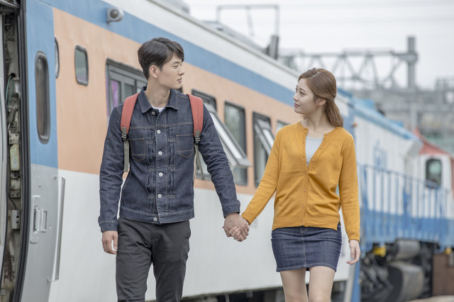 妻子和男驴友自驾西藏一个月,妻子不顾丈夫阻拦和闺蜜自驾