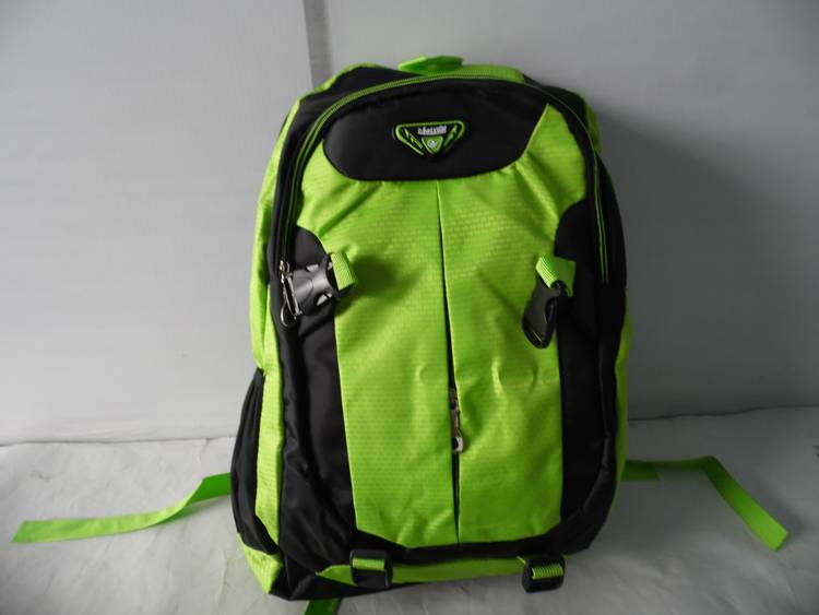 背包实用推荐,地平线8号行李箱怎么选