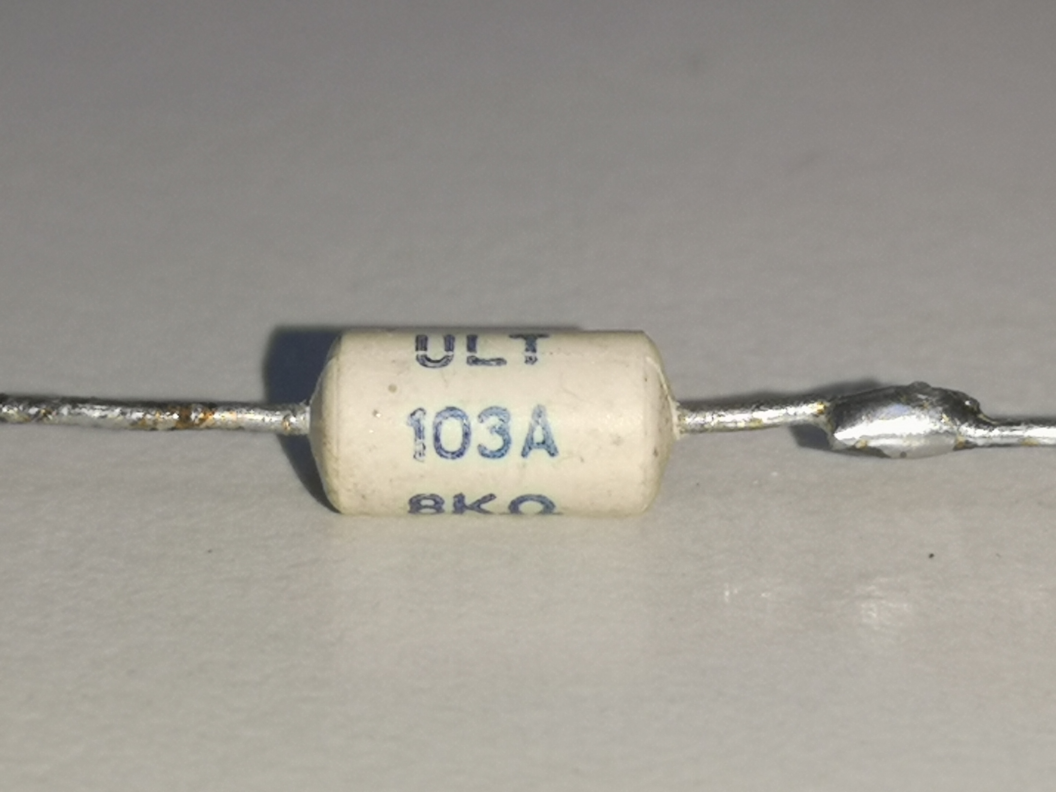 华仪ms8218万用表拆解,国产万用表哪个精度高