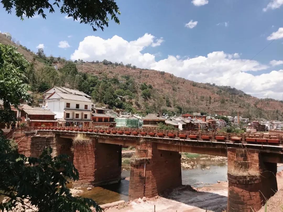 别只盯着大理丽江了！这5个避世小众古镇清净又好吃，你去过几个