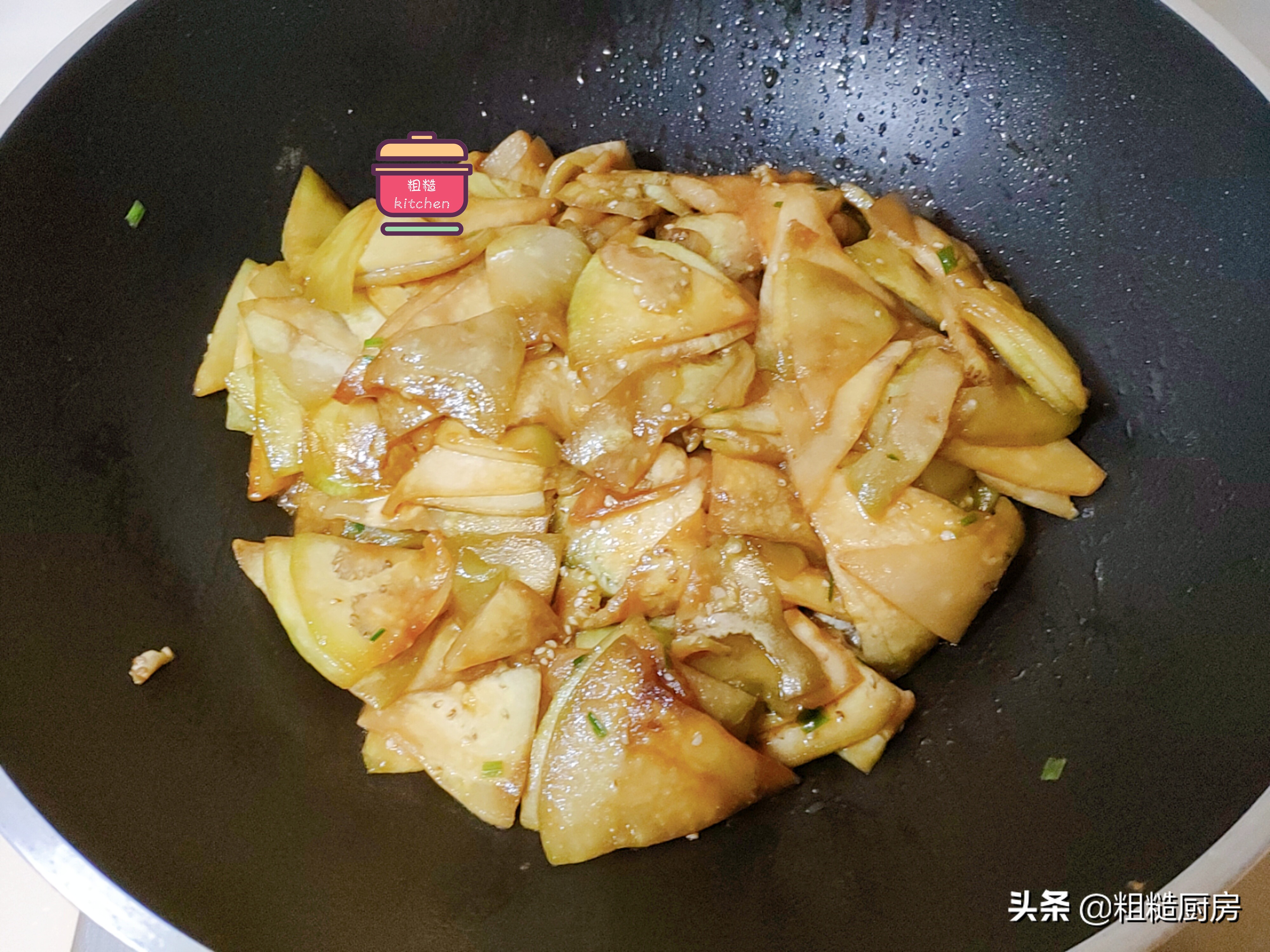 延吉茄子焖饭的做法,延边茄子饭最正宗的做法