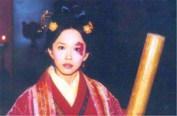 她是历史上最可怜的皇后,历史上最昏庸皇后