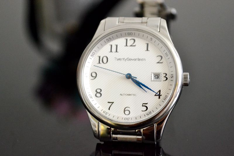 小米有品轻派机械表深海系列手表,小米2020年发布的699手表