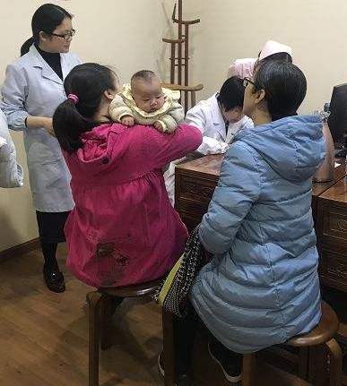 宝宝11个月没长牙补什么钙好,小孩11个月还没有长牙要补钙吗