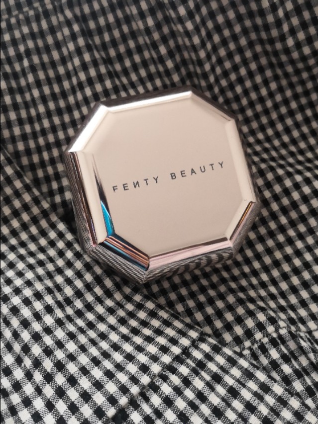 最近比较火的定妆散粉,最近最火的定妆散粉