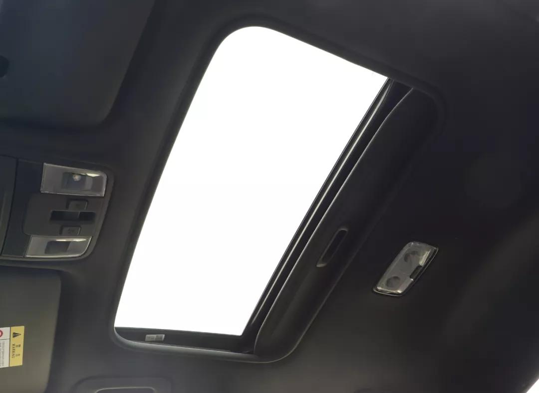 起亚k3新锐天窗版落地价,2019年起亚k3天窗手动多少钱