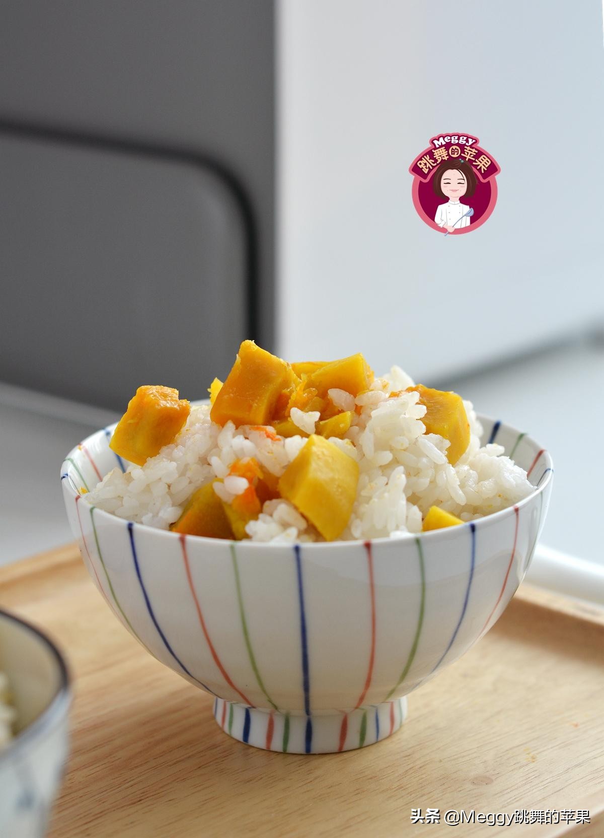 营养焖饭懒人,懒人版腊肠焖饭好吃更有营养