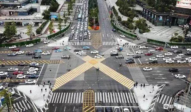 贵阳宜家这天开业，顶住那热情似火，网红商圈承载力忙扩容