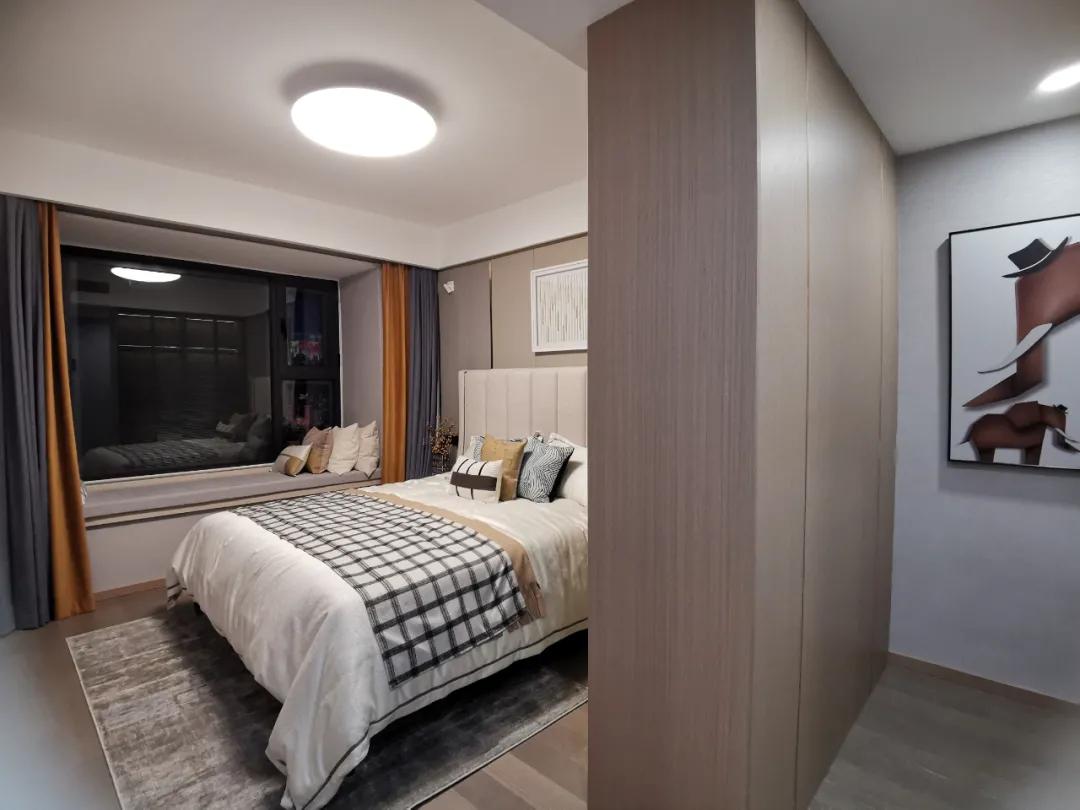 南京赛虹桥淮风晓月,南京上铁淮风晓月值得购买吗