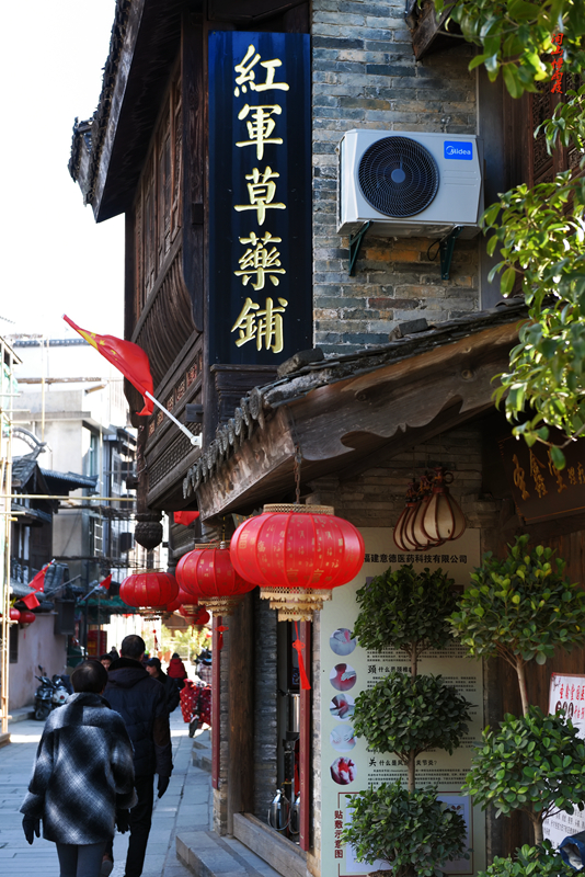 闽西长汀(汀州)古城旅行记:汀江水绕佛挂珠,千嶂深围四面城