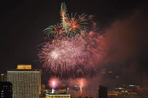 广州曾经第一高楼中信大厦还在吗,曾经广州第一高楼中信